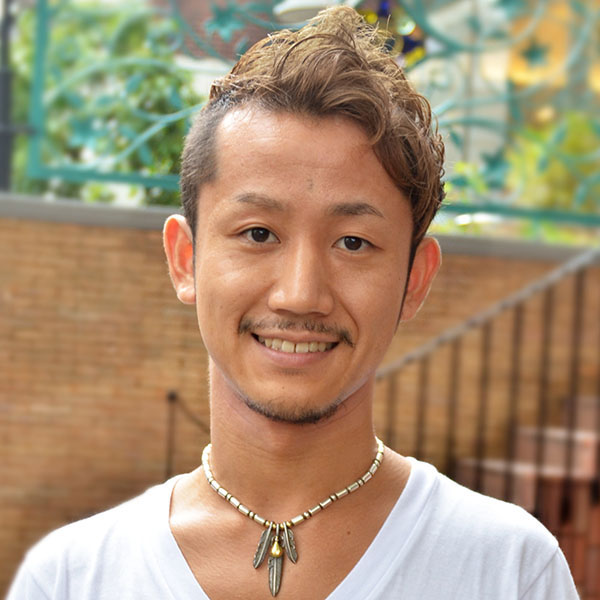 staff_akira