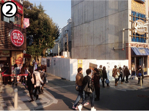 たこ焼き屋「銀だこ」 ポップコーン屋「garrettギャレット」の間