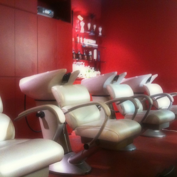 ほんのり薄暗いシャンプースペース