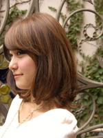 ピーチミディ 左