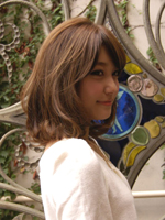 ピーチミディ 右斜め