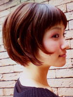 トルペーズ ボブ 右